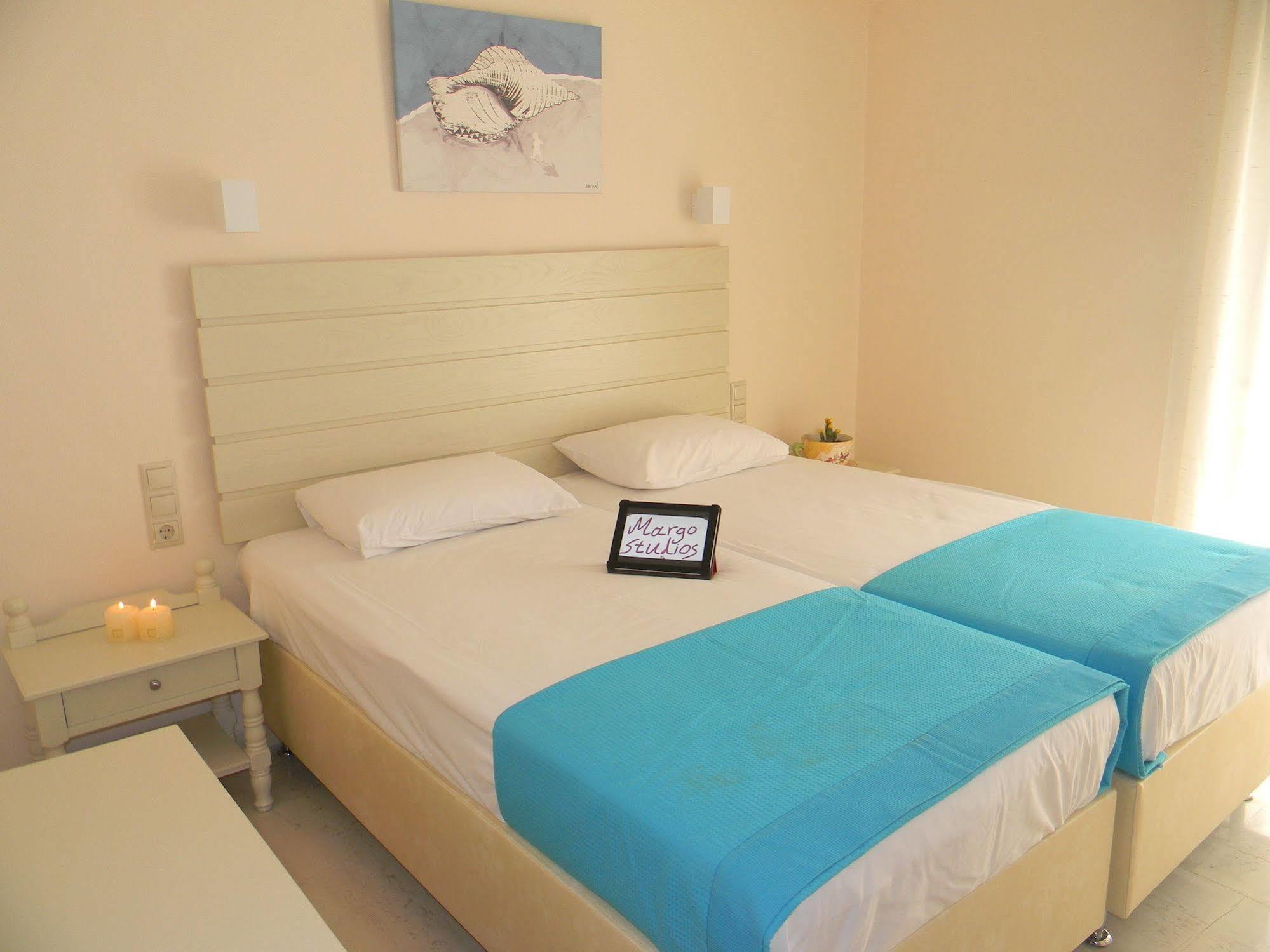 Margo Studios Naxos City Exterior photo